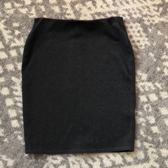 Old Navy Dresses & Skirts - NWOT Old Navy pencil skirt size S